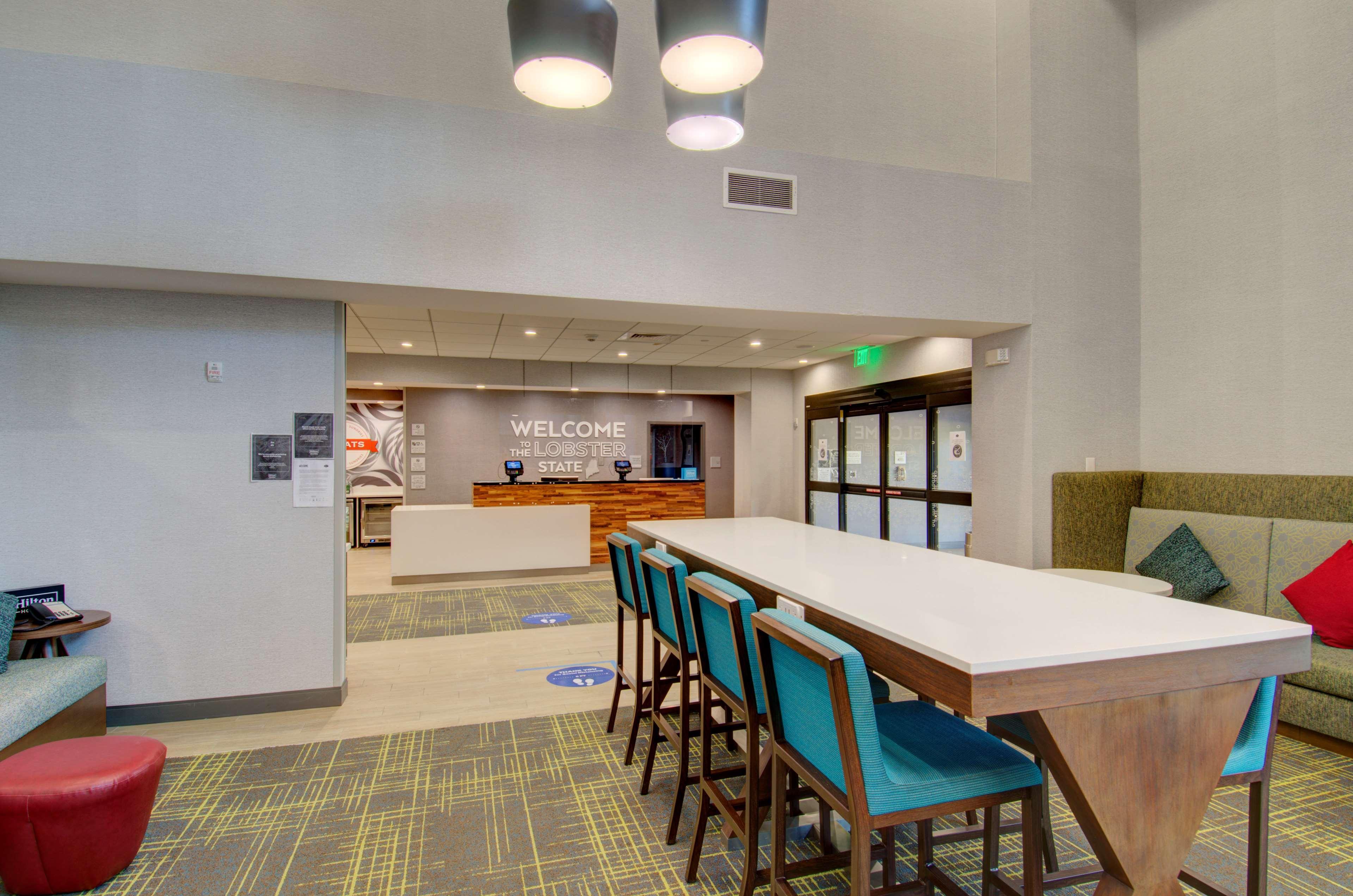 Hampton Inn & Suites Portland West Buitenkant foto