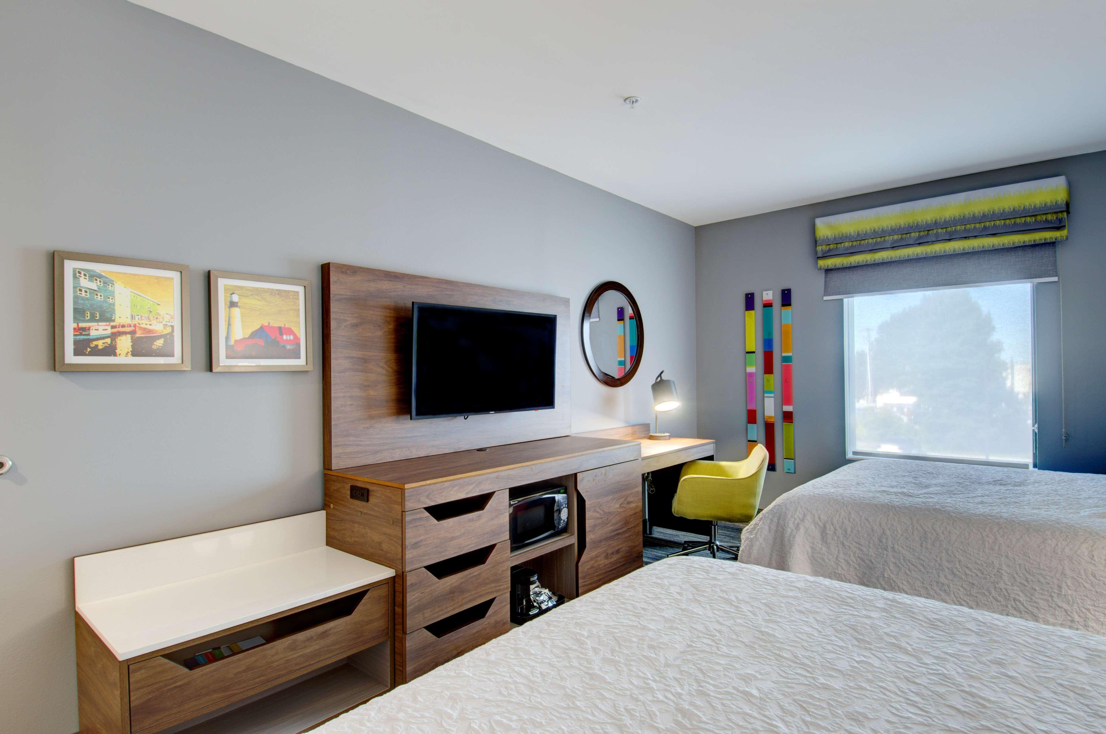 Hampton Inn & Suites Portland West Buitenkant foto